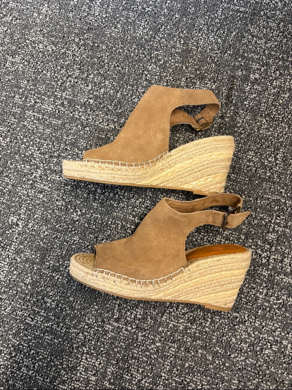 GAP Women Tan Suede Espadrille Wedge Sandals